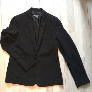 **Flash Sale*** Vince blazer